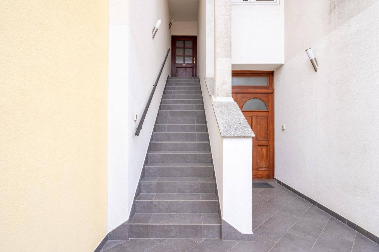 Alto 1 Studio Apartment روفينج المظهر الخارجي الصورة