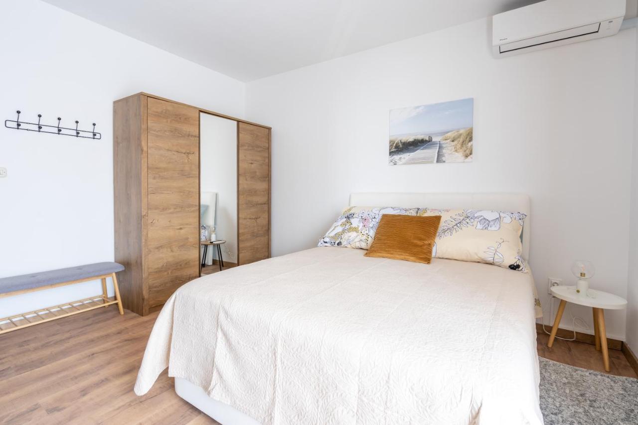 Alto 1 Studio Apartment روفينج المظهر الخارجي الصورة